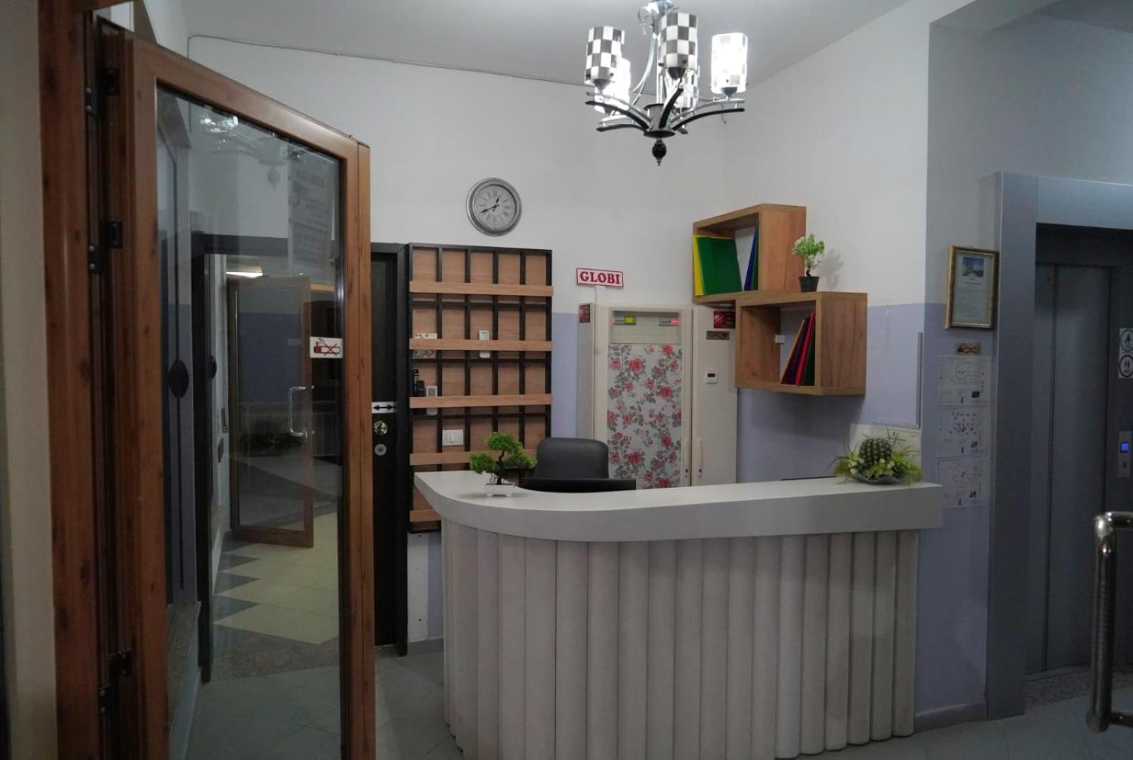 Hotel Restaurant Globi Velipoje Luaran gambar
