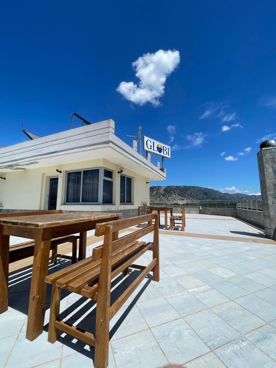 Hotel Restaurant Globi Velipoje Luaran gambar